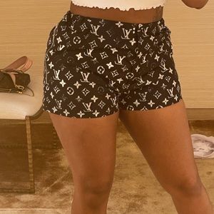 Louis Vuitton women shorts